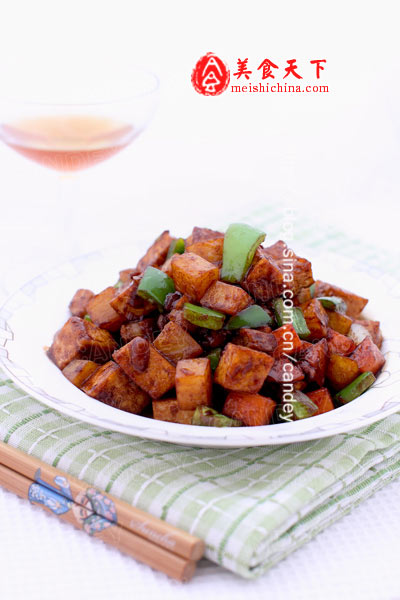 秋天养生豆腐宴-酱烧豆腐丁