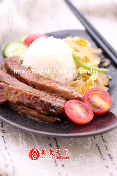 黑椒牛排饭