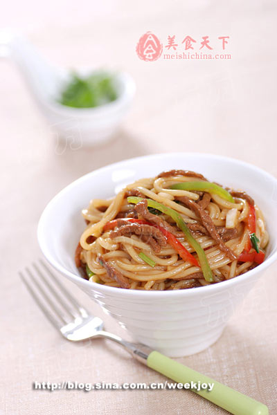 牛肉炒米粉