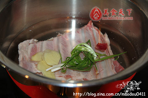 红酒炖羊排