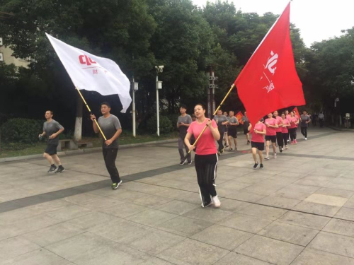 中华财险.jpg